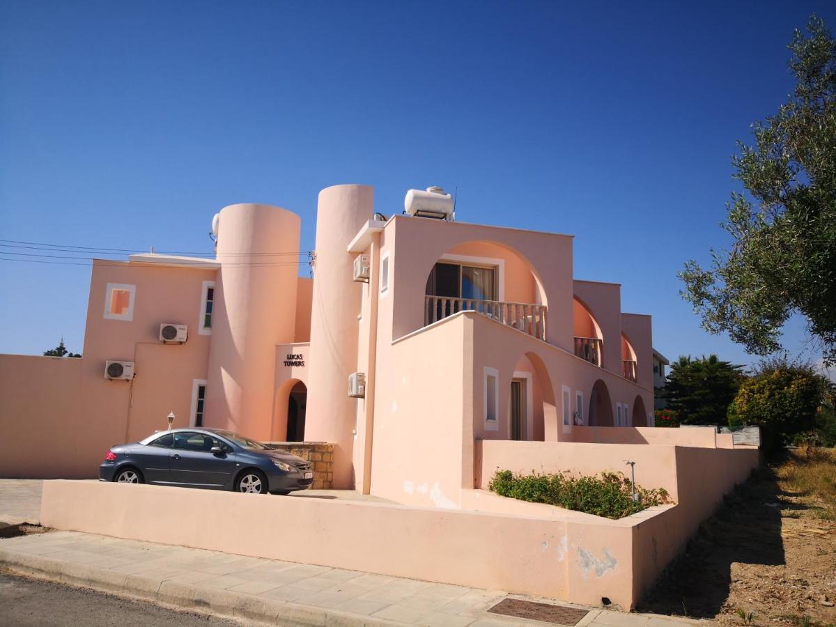 Seashell Apartments Pafos Exterior foto