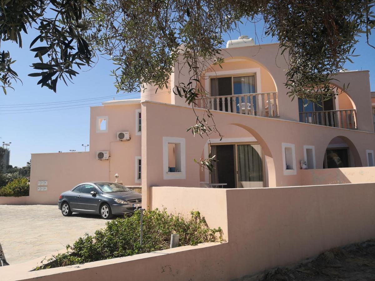 Seashell Apartments Pafos Exterior foto
