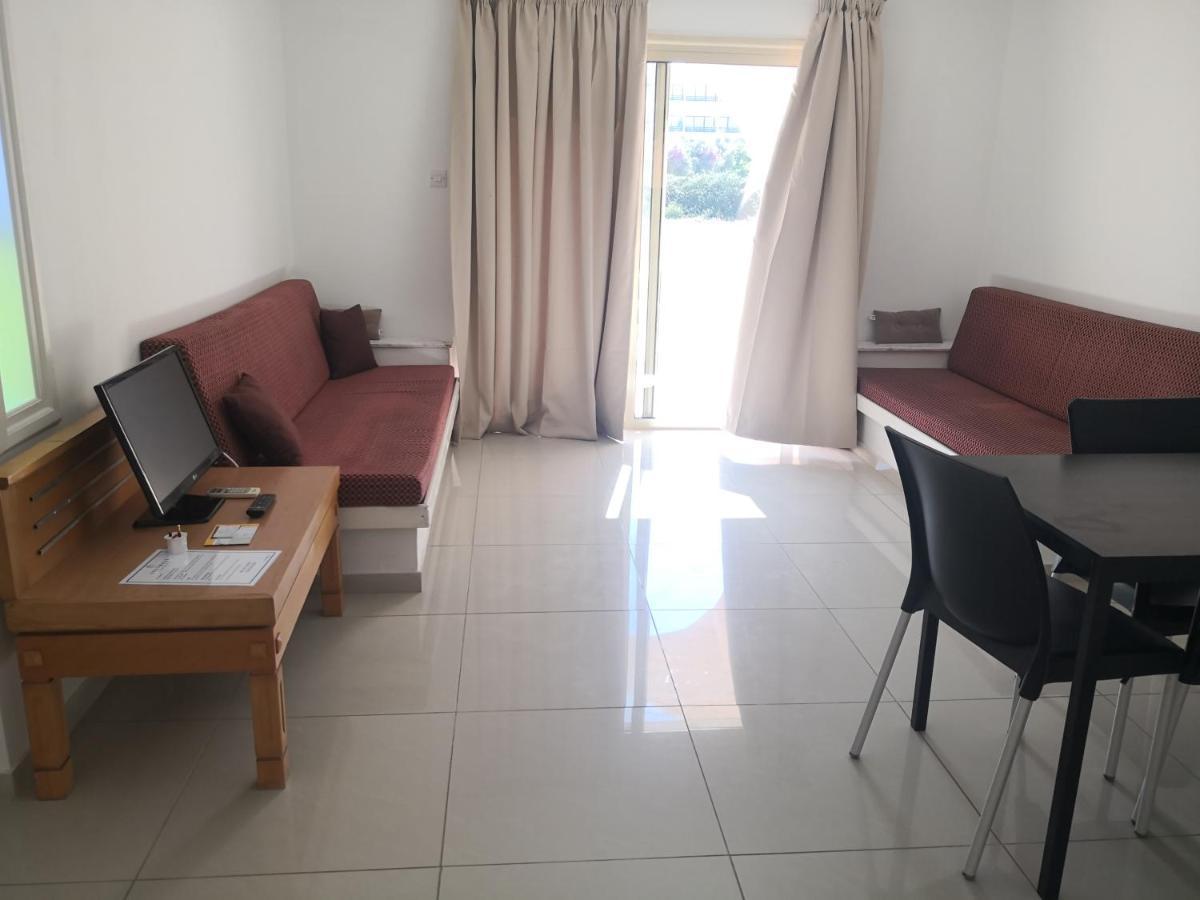 Seashell Apartments Pafos Exterior foto