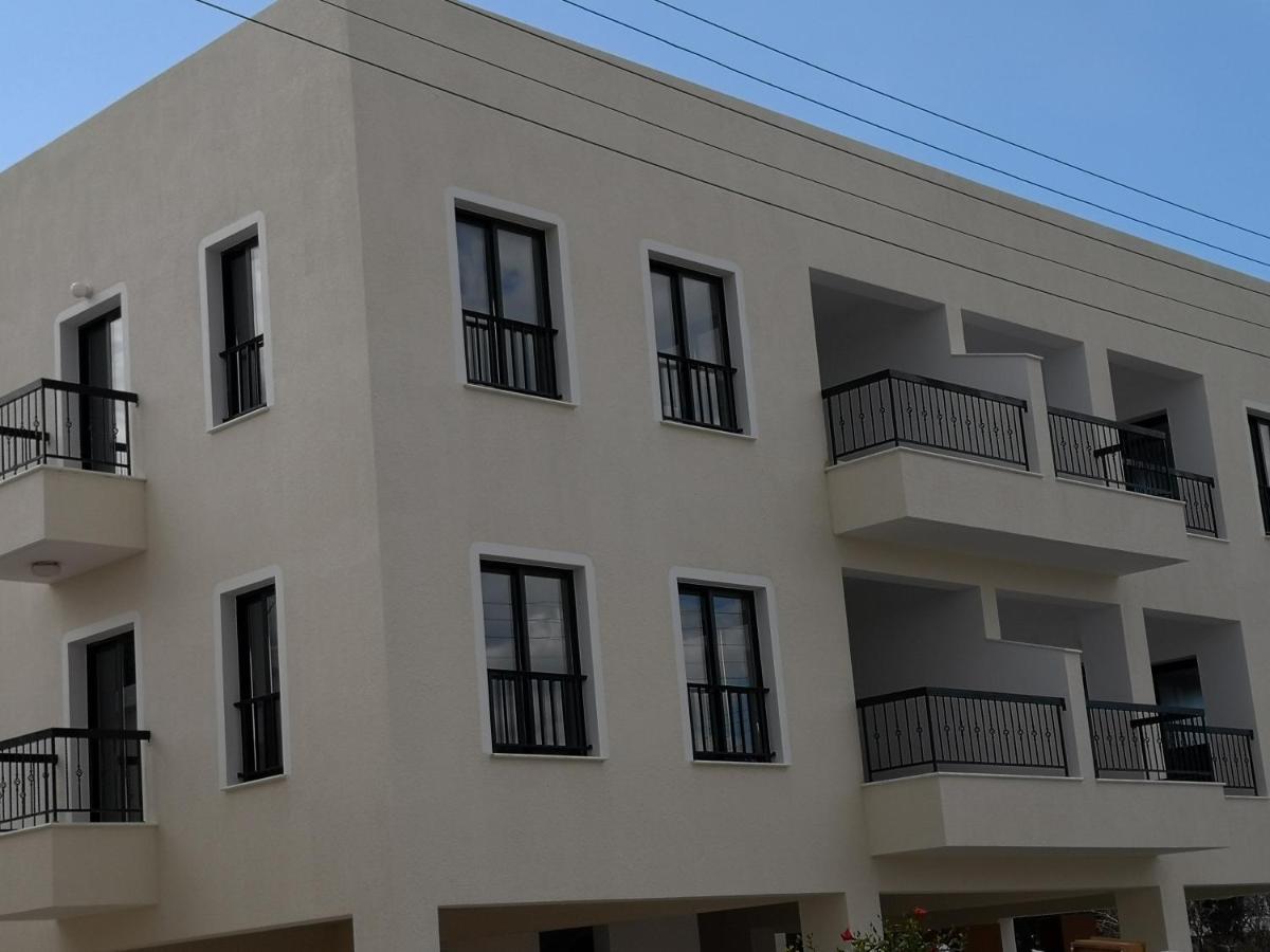 Seashell Apartments Pafos Exterior foto